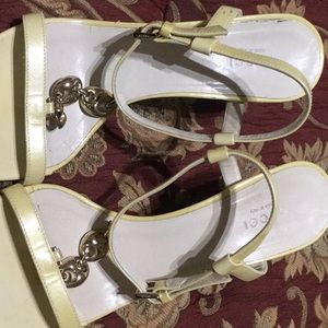 Lemon yellow GUCCI Heeled Sandals with gold chain